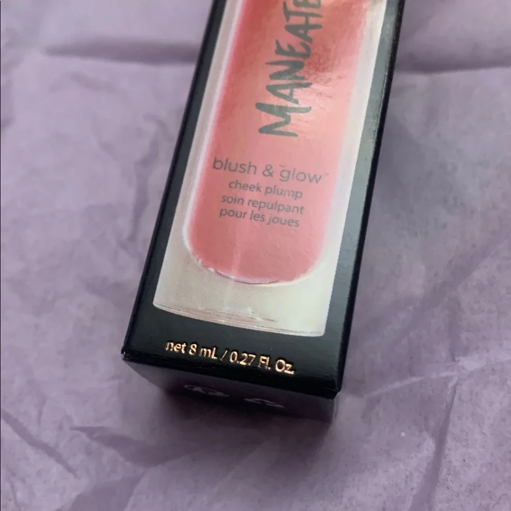 Tarte Maneater Blush & Glow Lip Gloss in Vibrant Pink strawberry